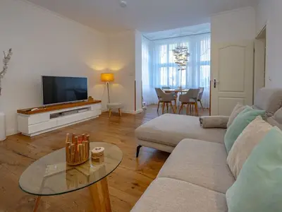 Ferienwohnung für 4 Personen (76 m²) in Sellin (Ostseebad) 1/10