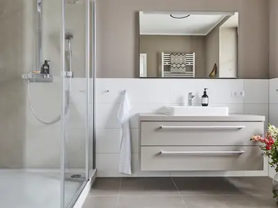 Ferienwohnung für 2 Personen (49 m²) in Sellin (Ostseebad) 4/8