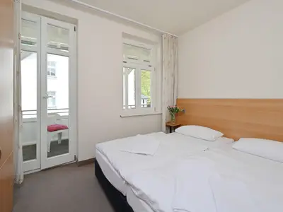 Ferienwohnung für 6 Personen (61 m²) in Sellin (Ostseebad) 9/10