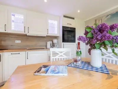 Ferienwohnung für 4 Personen (65 m²) in Sellin (Ostseebad) 2/10