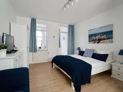 Ferienwohnung für 2 Personen (34 m²) in Sellin (Ostseebad) 5/10