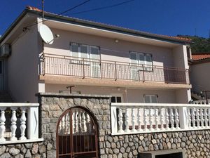 23958764-Ferienwohnung-4-Senj-300x225-3