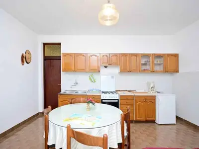 Ferienwohnung für 4 Personen (55 m²) in Senj 5/10