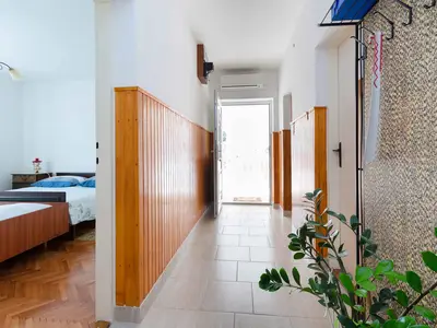 Ferienwohnung für 6 Personen (70 m²) in Senj 2/10