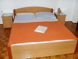 18693239-Ferienwohnung-6-Senj-300x225-1