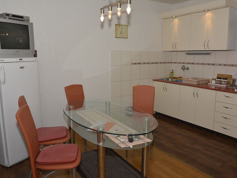 22313933-Ferienwohnung-4-Senj-800x600-1