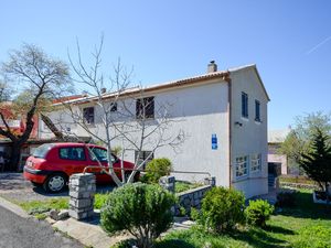 23941221-Ferienwohnung-4-Senj-300x225-0