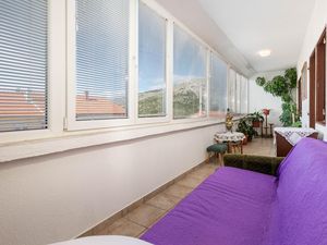 23732634-Ferienwohnung-4-Senj-300x225-4