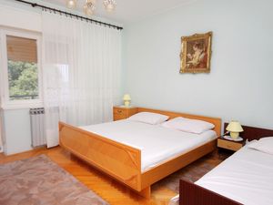Ferienwohnung für 6 Personen (77 m²) in Senj