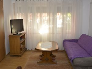 21727531-Ferienwohnung-3-Senj-300x225-4