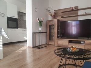 23454212-Ferienwohnung-5-Senj-300x225-4