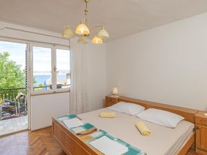 23732274-Ferienwohnung-5-Senj-300x225-4