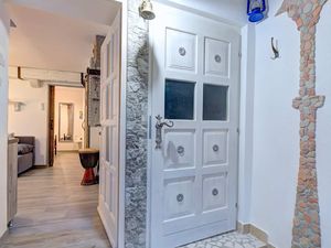 24020143-Ferienwohnung-3-Senj-300x225-5