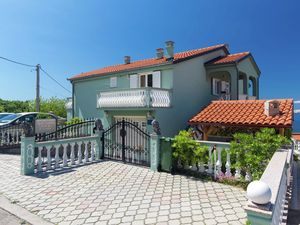 19348351-Ferienwohnung-2-Senj-300x225-4