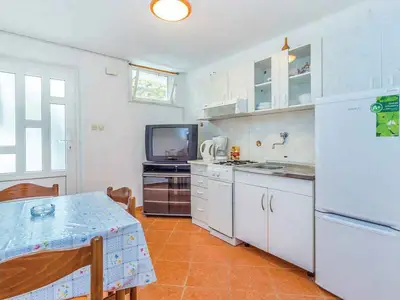 Ferienwohnung für 4 Personen (50 m²) in Senj 6/10