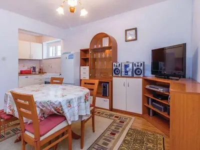 Ferienwohnung für 4 Personen (60 m²) in Senj 5/10