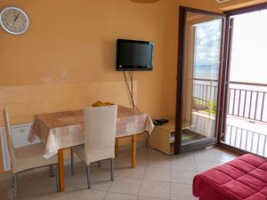 21666501-Ferienwohnung-3-Senj-300x225-1