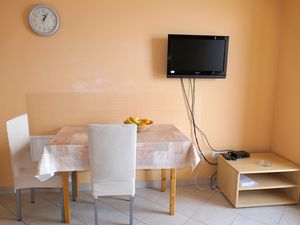 21666501-Ferienwohnung-3-Senj-300x225-2