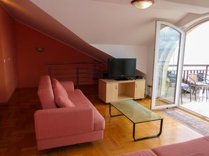 23932201-Ferienwohnung-6-Senj-300x225-2