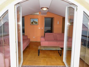 23932201-Ferienwohnung-6-Senj-300x225-3