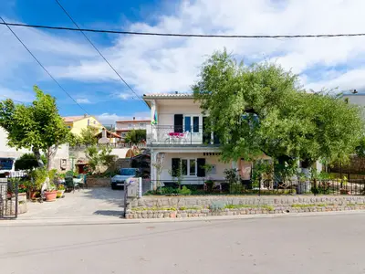 Ferienwohnung für 5 Personen (70 m²) in Senj 1/10