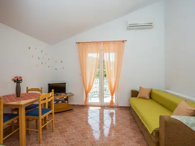 Ferienwohnung für 2 Personen (48 m²) in Senj 8/10