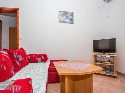 Ferienwohnung für 2 Personen (48 m²) in Senj 9/10