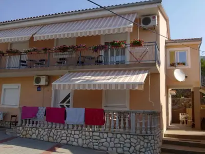 Ferienwohnung für 5 Personen (45 m²) in Senj 3/10
