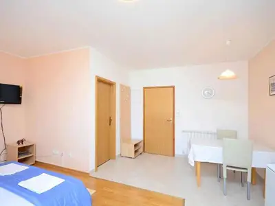 Ferienwohnung für 2 Personen (28 m²) in Senj 8/10