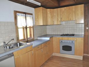 17752899-Ferienwohnung-4-Sent-300x225-3