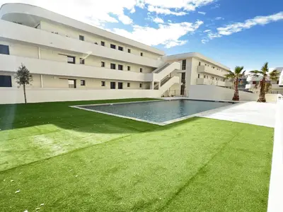 PoolOfHouse