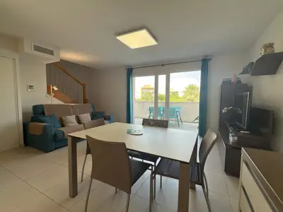 DiningRoom