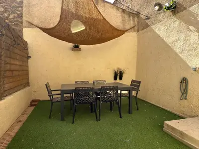 DiningRoom