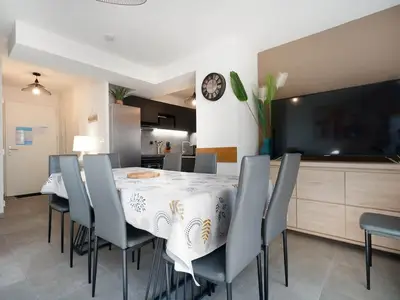DiningRoom