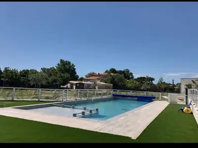 PoolOfHouse