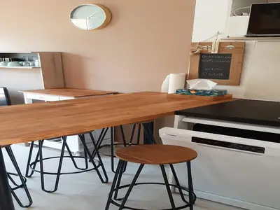 DiningRoom