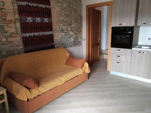 23161809-Ferienwohnung-2-Serralunga D'Alba-300x225-3