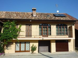 Ferienwohnung für 4 Personen (60 m²) in Serralunga D'Alba