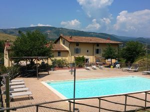 23548815-Ferienwohnung-6-Serravalle Pistoiese-300x225-0