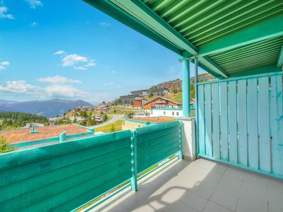 Balkon mit Bergblick