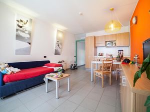 23664976-Ferienwohnung-4-Sestriere-300x225-3