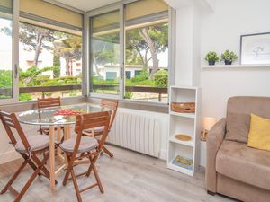 23731080-Ferienwohnung-4-Sète-300x225-1