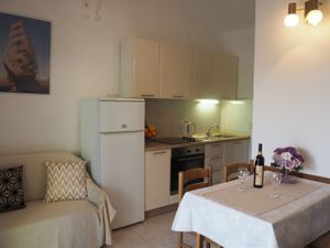 23943899-Ferienwohnung-4-Sevid-300x225-1