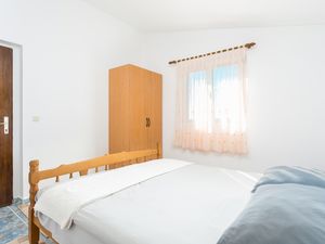 18510786-Ferienwohnung-4-Sevid-300x225-5