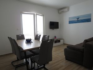 23115207-Ferienwohnung-4-Sevid-300x225-1