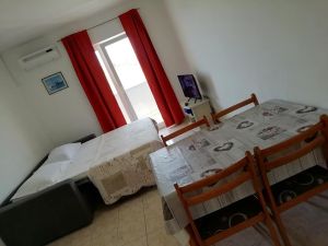 23928918-Ferienwohnung-4-Sevid-300x225-2