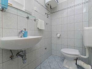 24030657-Ferienwohnung-2-Sevid-300x225-4