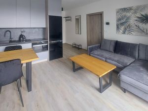 24053400-Ferienwohnung-4-Sianozety-300x225-3