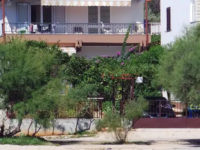 Ferienwohnung für 6 Personen in Šibenik 1/10