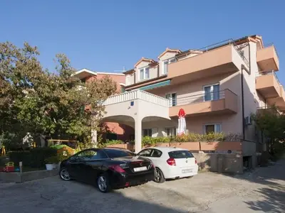 Ferienwohnung für 4 Personen in Šibenik 1/10
